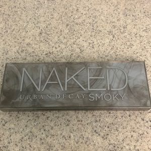 Naked Urban decay Smoky palette